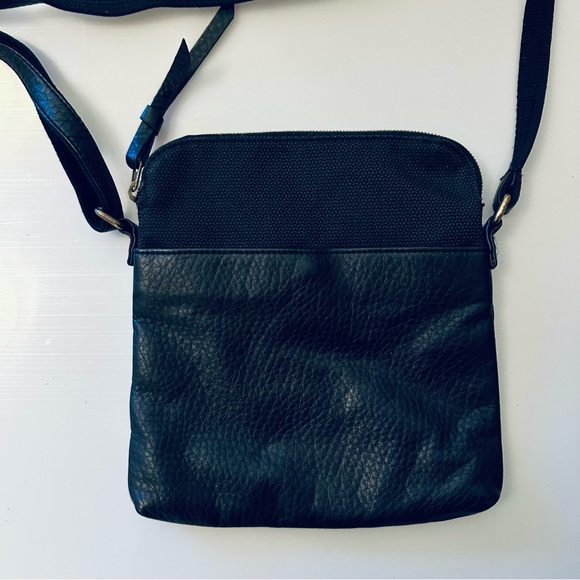 Pistil Purse Black Crossbody - Picture 3 of 7